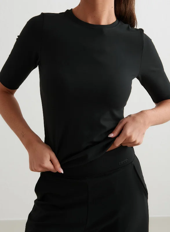 Black Sense Half Sleeve Top Feminine Women's Style 