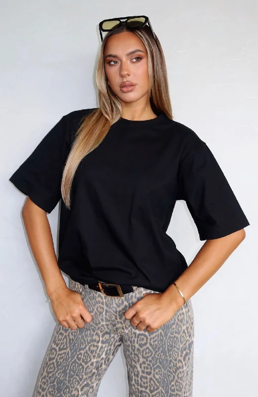 Let It Out Oversized Tee Black Sophisticated Women's 